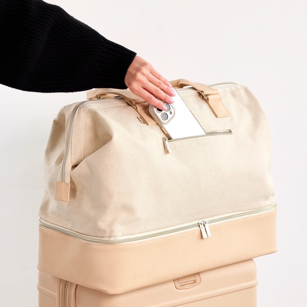 NWOT BEIS The Weekender Travel Carry On Bag Beige